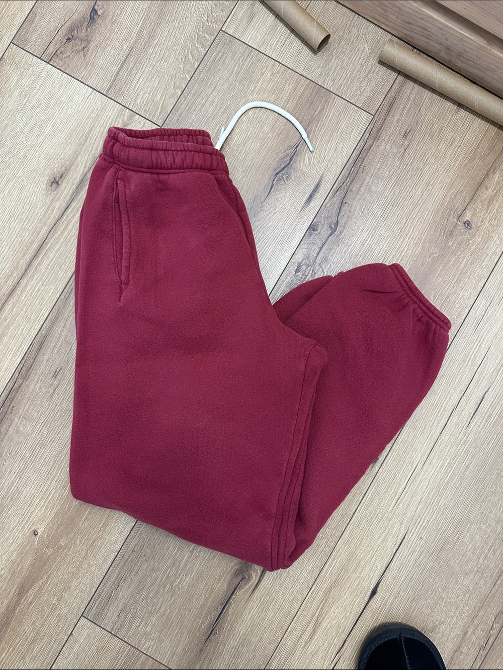 Aerie Offline Women’s Joggers size small red